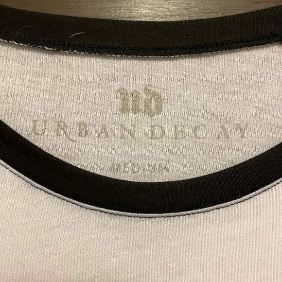 NWOT Urban Decay CA Baseball Tee - Picture 2 of 2